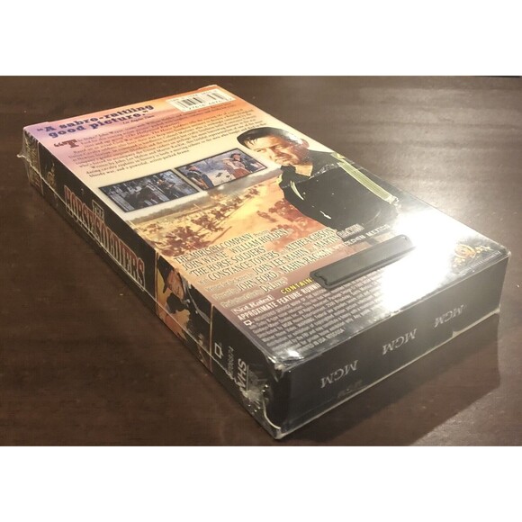 The Horse Soldiers VHS Movie John Wayne William Holden 1959 Western Legends - Picture 3 of 4
